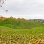 Kernavės piliakalnis II, vad. Mindaugo sostu. Nuotrauka: ©lietuvosgamta.lt