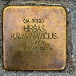 Atminimo akmuo Hiršui Kalmanavičiui