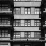 Buvęs Jono ir Gedimino Lapėnų daugiabutis namas