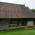 Jonušų tautodailės ir etnografijos ekspozicija